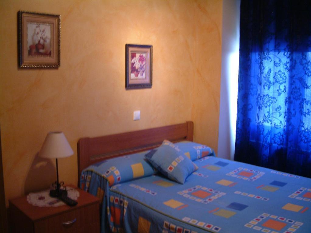 Hotel El Golobar Reinosa Chambre photo