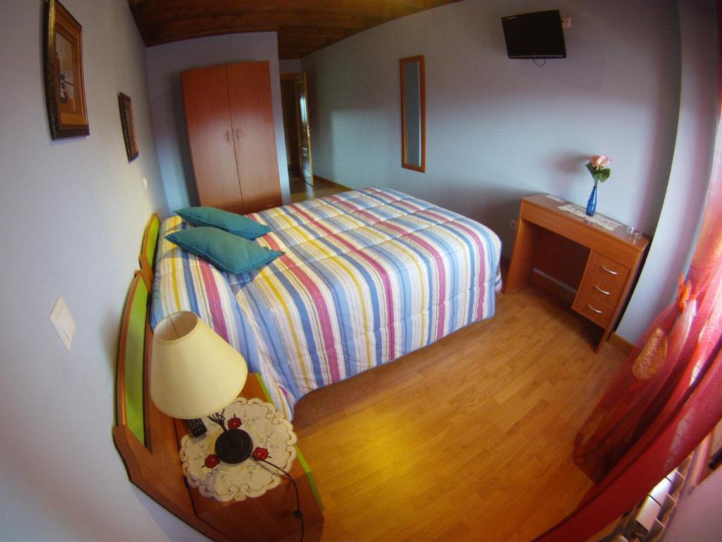 Hotel El Golobar Reinosa Chambre photo